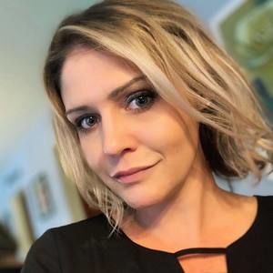 Meet your Posher, Carrey